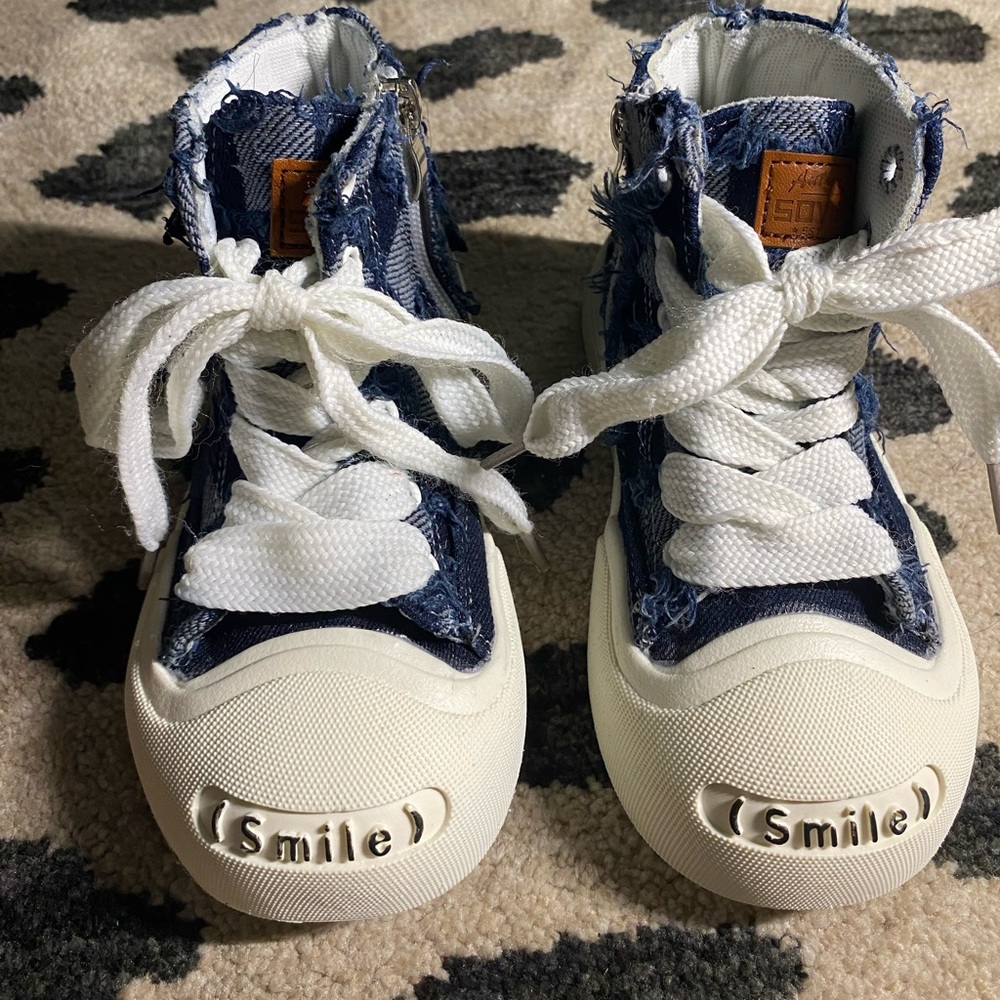 Denim high top sneaker - toddler unisex - EUR 30/US 12.5